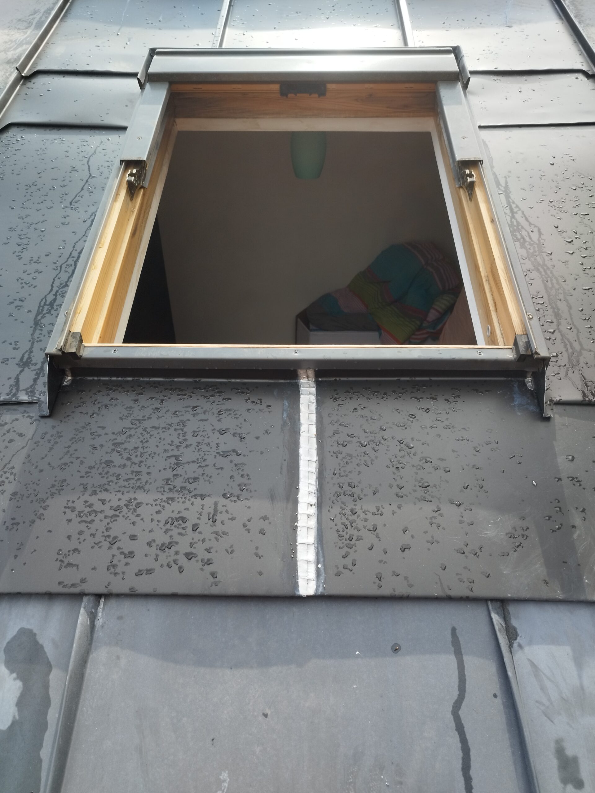tour velux zinc atz